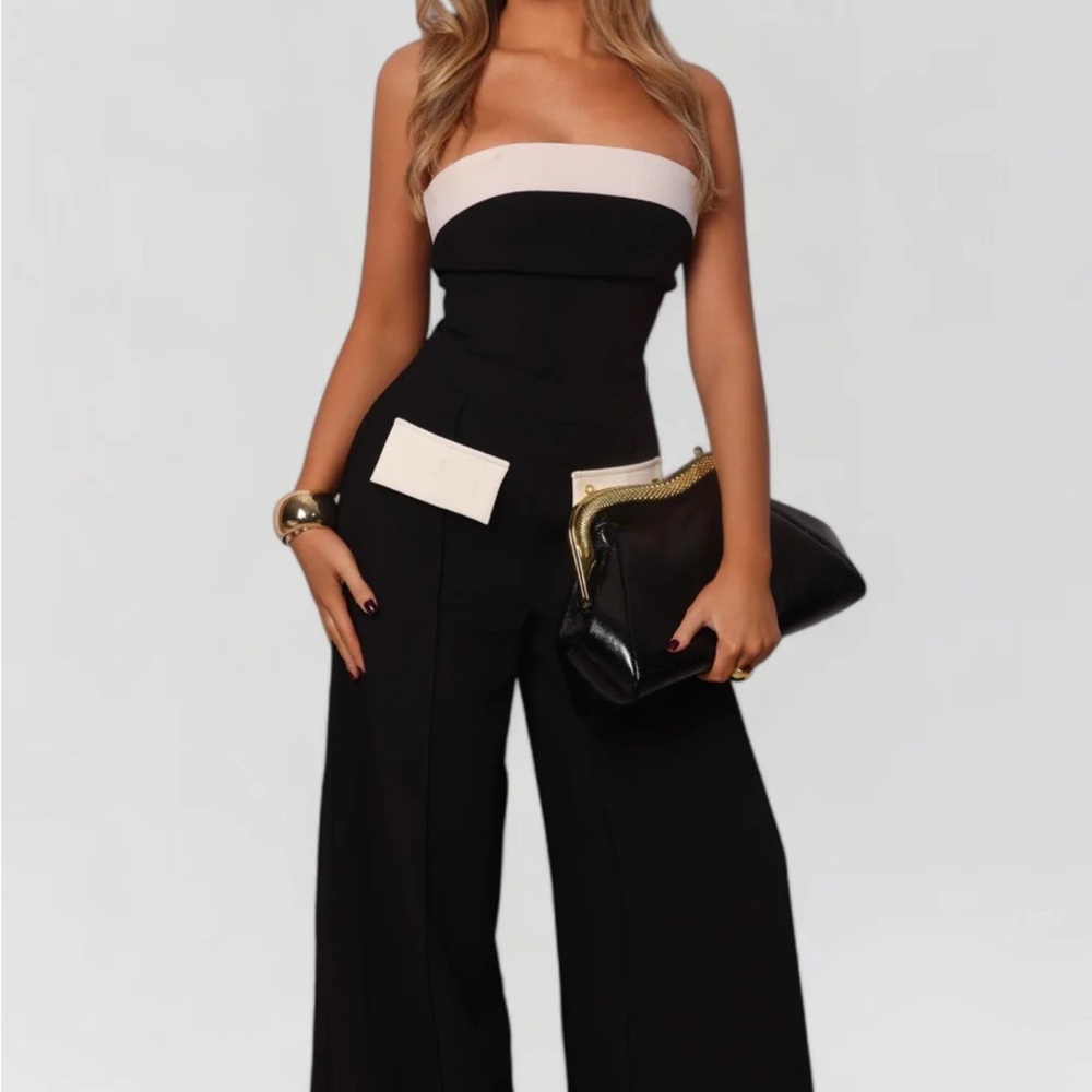 NWT Heiress Beverly Hills strapless top XS
